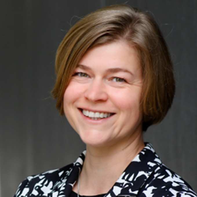 Corinna Wolf，全球可持续发展主管