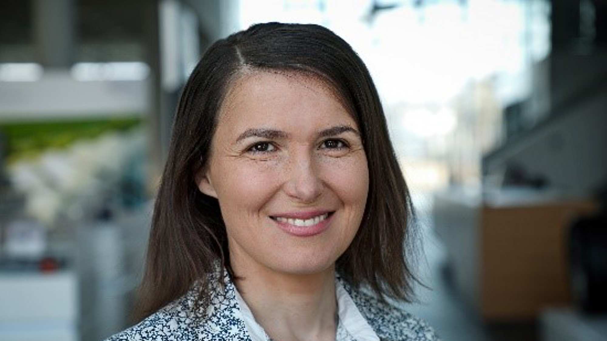 英飞凌车载充电器