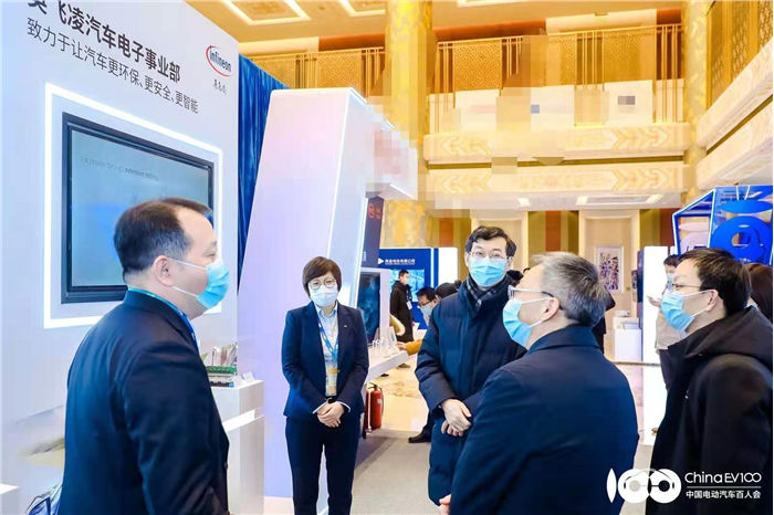 Gao Jinping Introduces Infineon Products