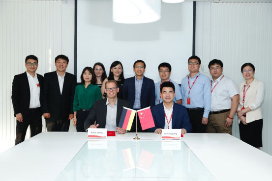 Jd Infineon Sign Strategic Cooperation Part2