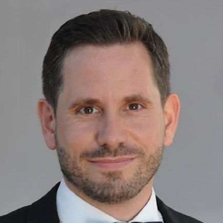 曼努埃尔-斯特鲁格霍尔茨