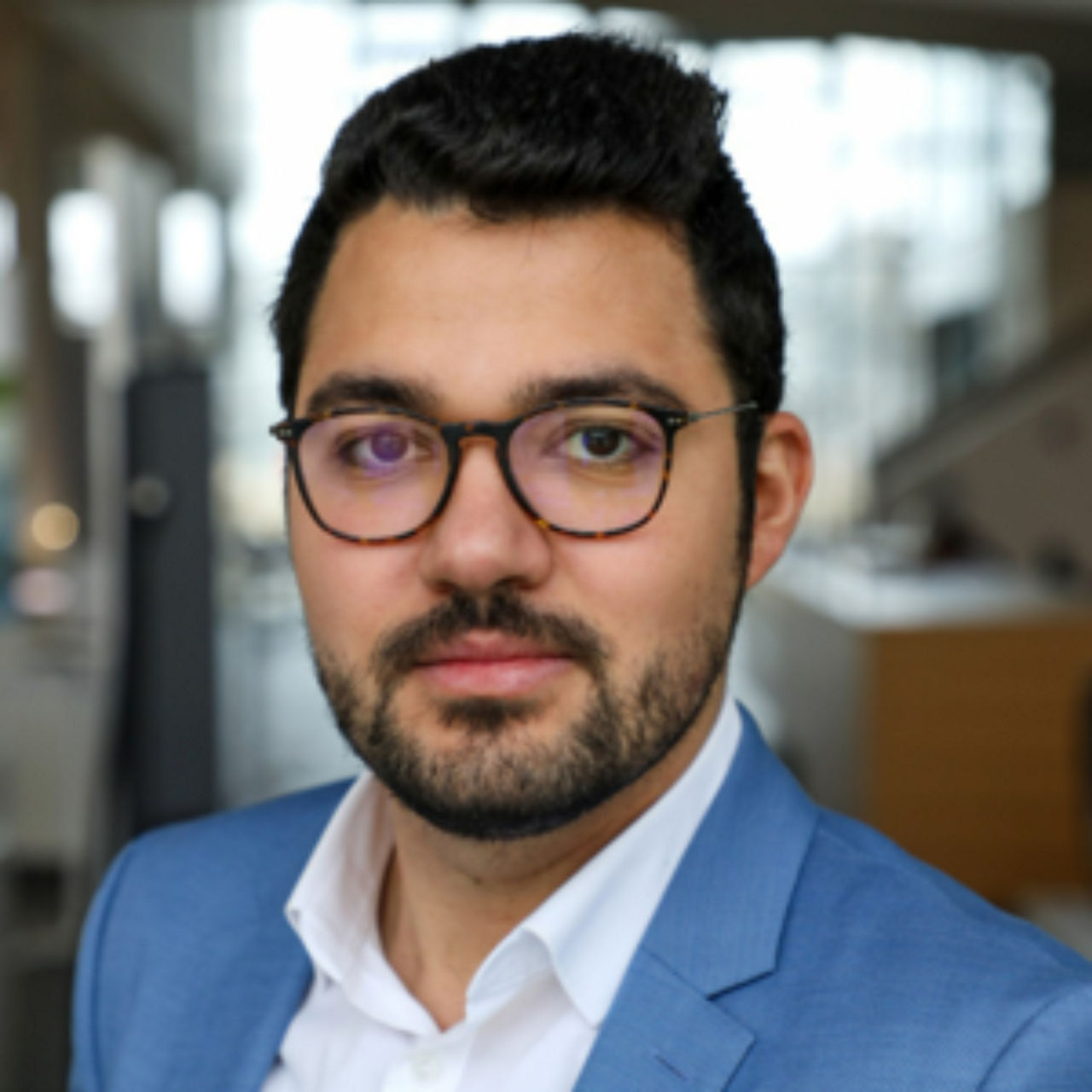 配电 Chiow Yew Seng