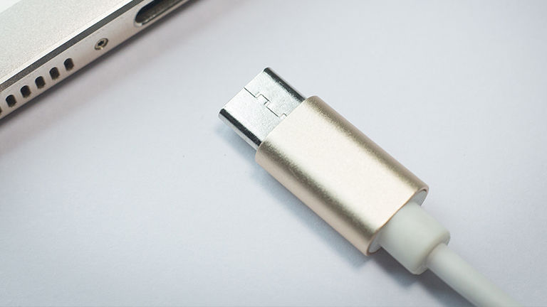 在 USB-C 上使用 EZ-PD ™ PMG1