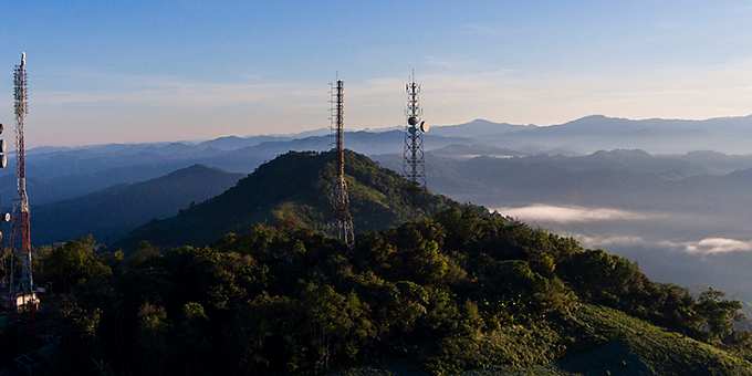 OptiMOS™ 6 功率 MOSFET 100 V 技术