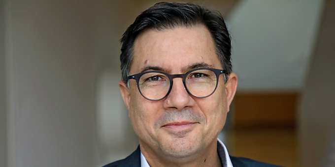 Sven Schneider 博士